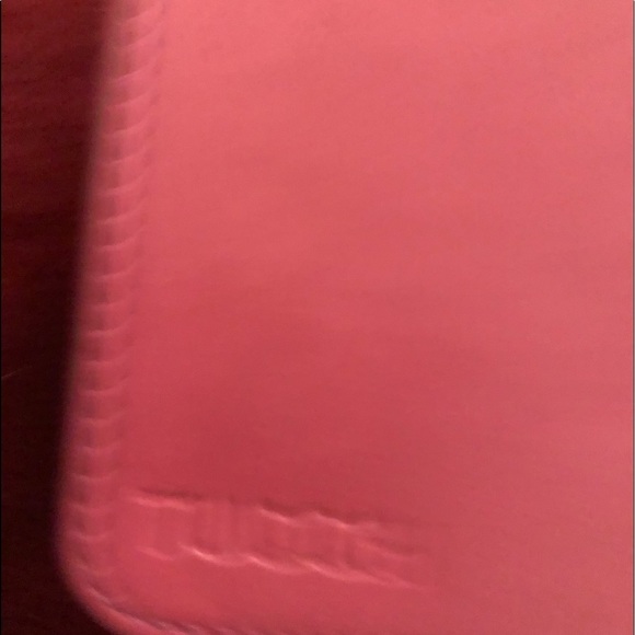 Red leather folio phone case IPhone 7-8 Plus used for a few days - Picture 3 of 6